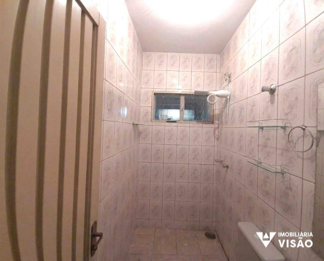 Casa à venda no Núcleo Residencial Tutunas: 