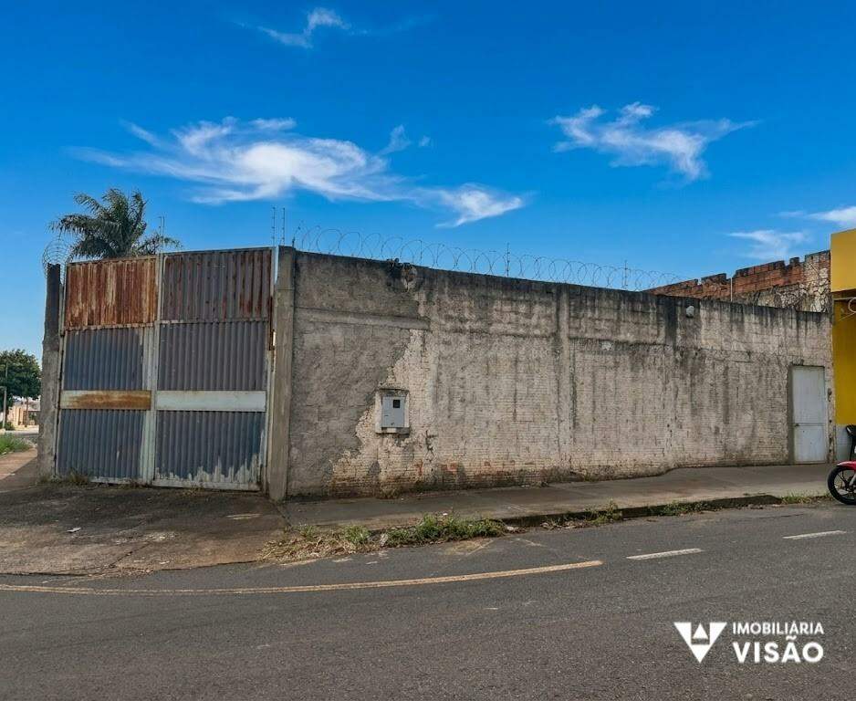 Terreno à venda no Jardim Maracanã: 