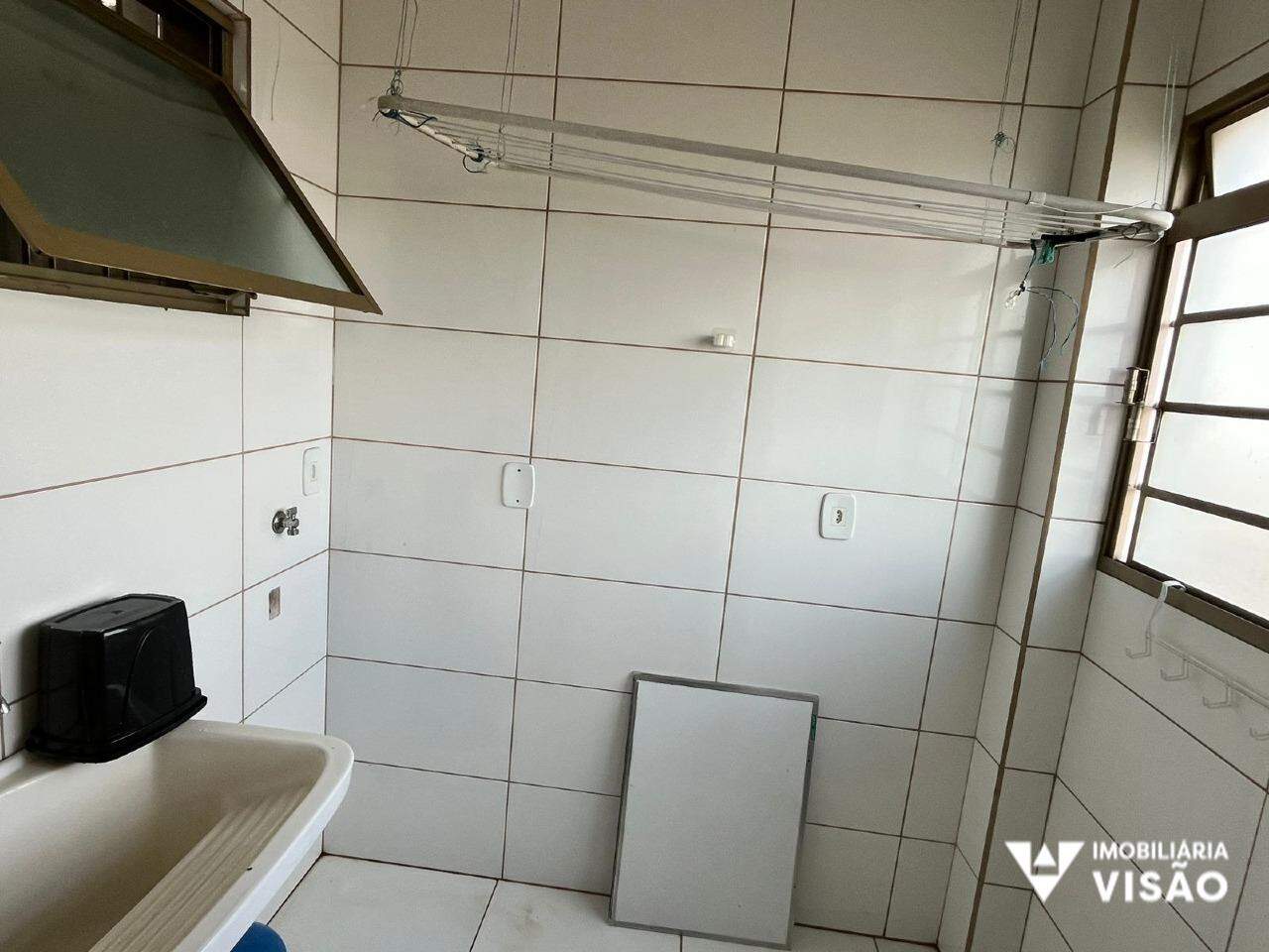 Apartamento para aluguel no Conjunto Manoel Mendes: 