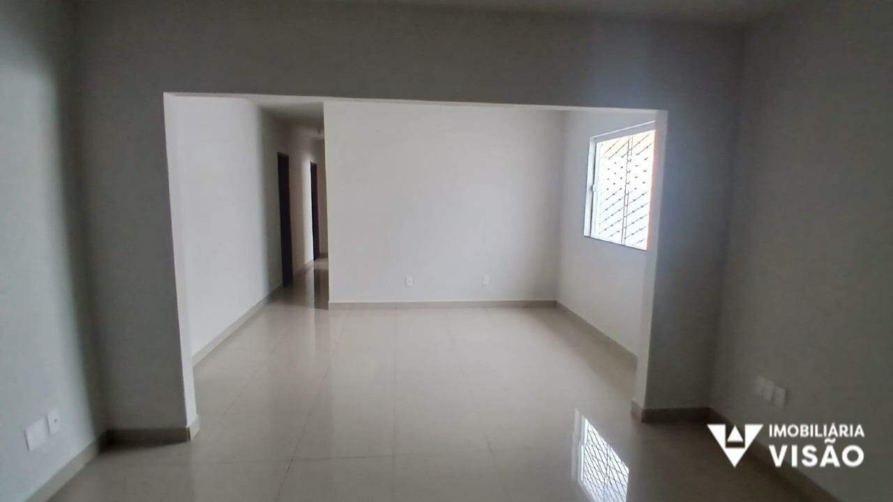 Casa à venda no Jardim Induberaba: 