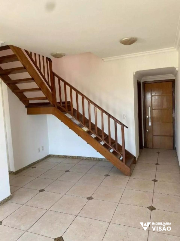 Apartamento Duplex à venda no SANTA MARIA: 