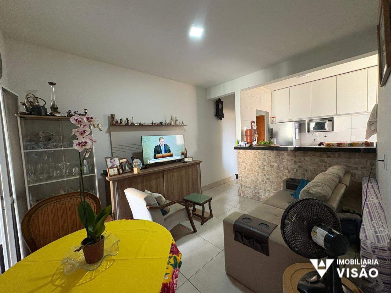 Apartamento à venda no UNIVERSITÁRIO: 