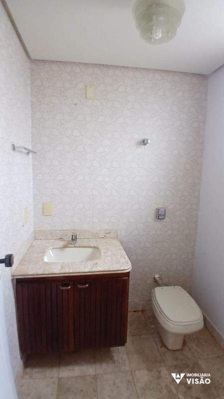 Apartamento para aluguel no Centro: 