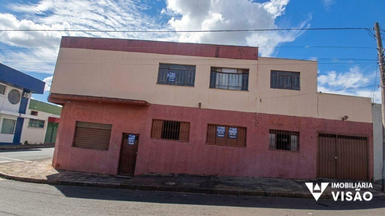 Casa para aluguel no Cidade Jardim: 
