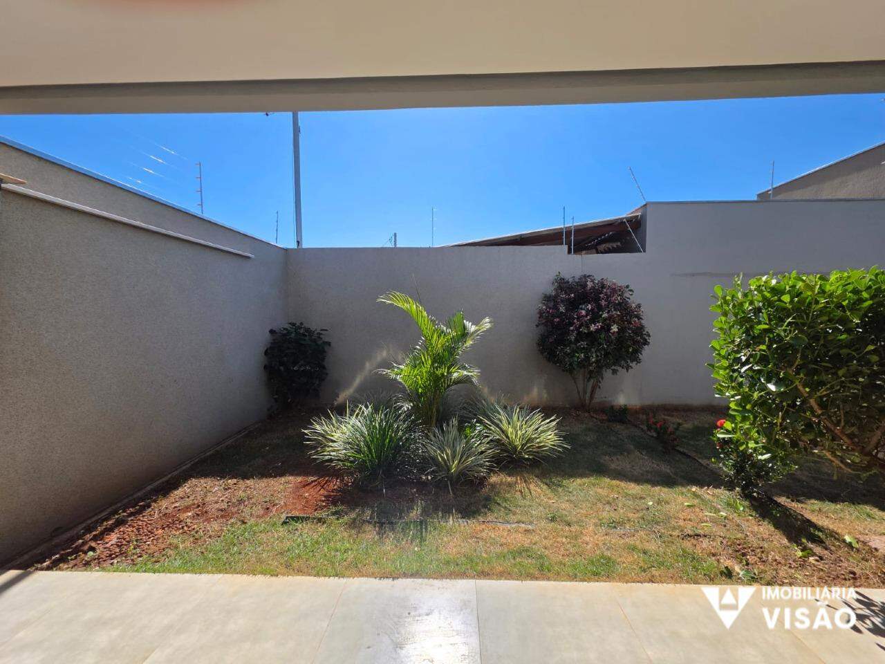 Casa à venda no Parque das Aroeiras: 