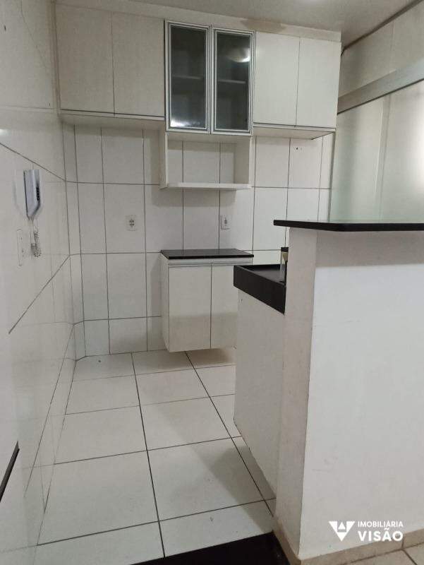 Apartamento à venda no Conjunto Manoel Mendes: 