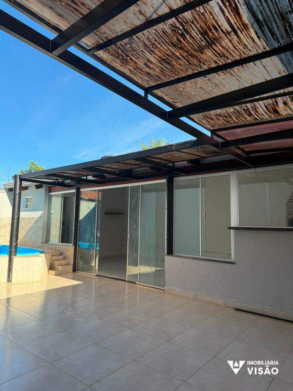Casa à venda no Jardim Elza Amuí IV: 