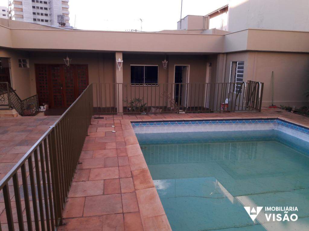 Casa à venda no Fabrício: 