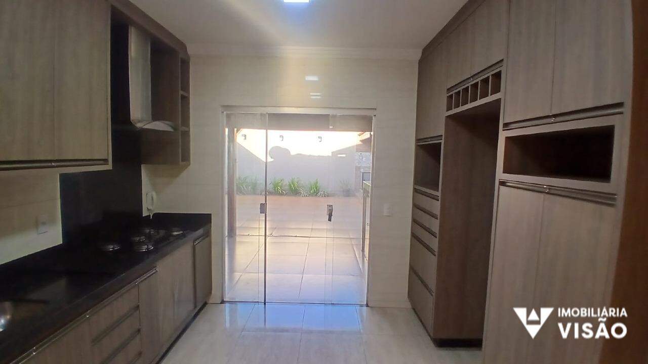 Casa para aluguel no Antônia Cândida I: 