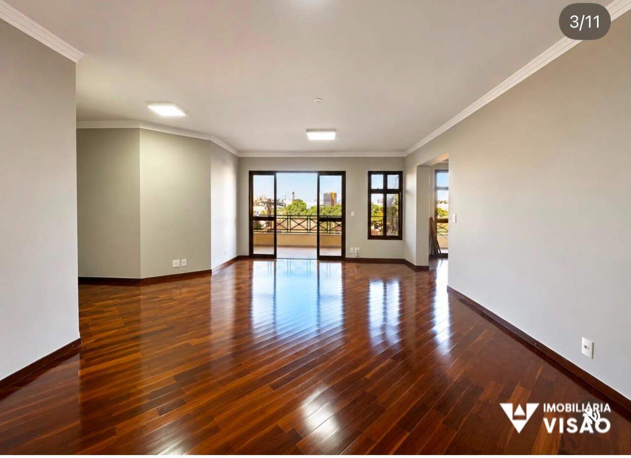Apartamento à venda no Mercês: 