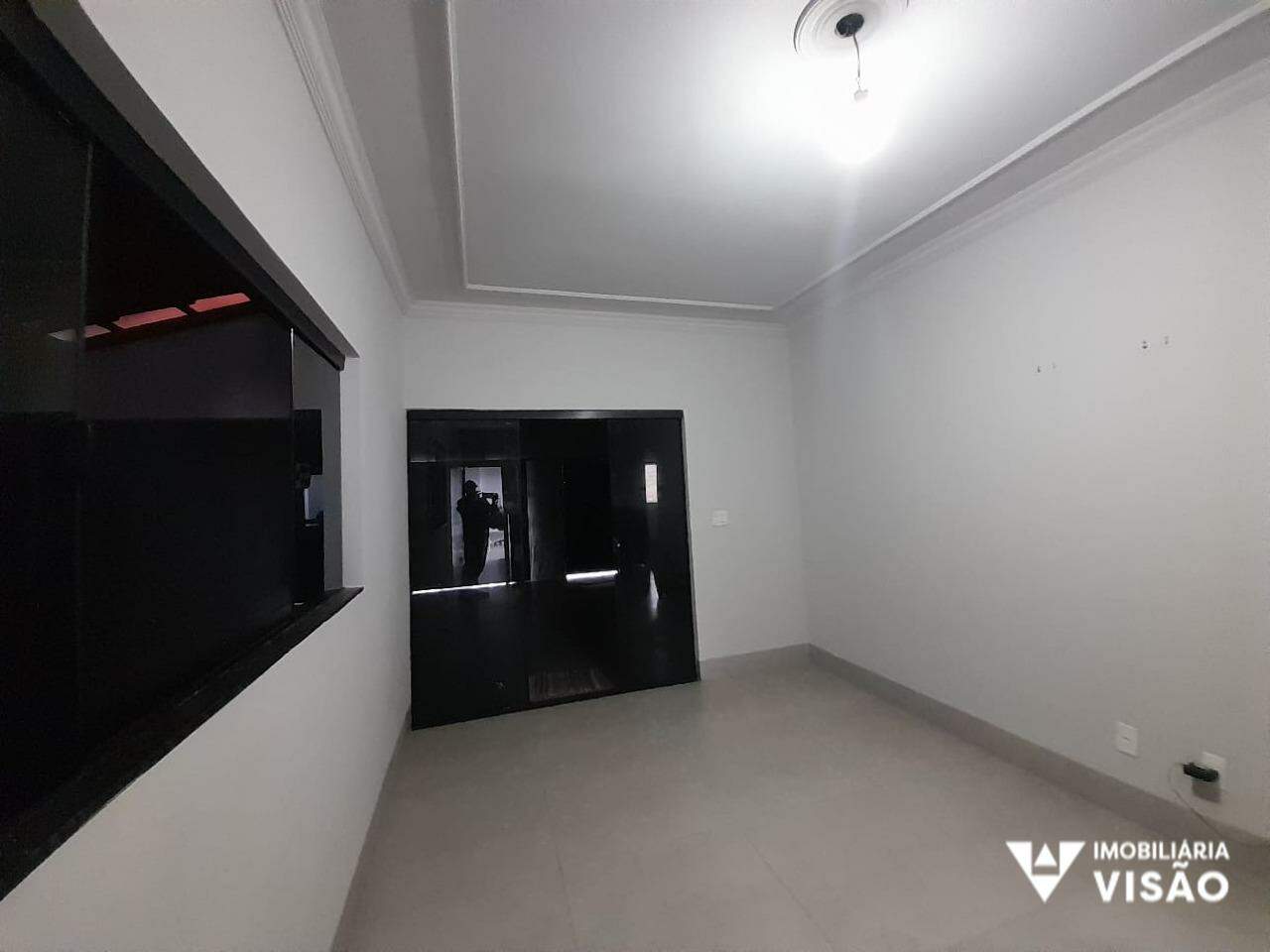 Casa à venda no Jardim Elza Amuí IV: 