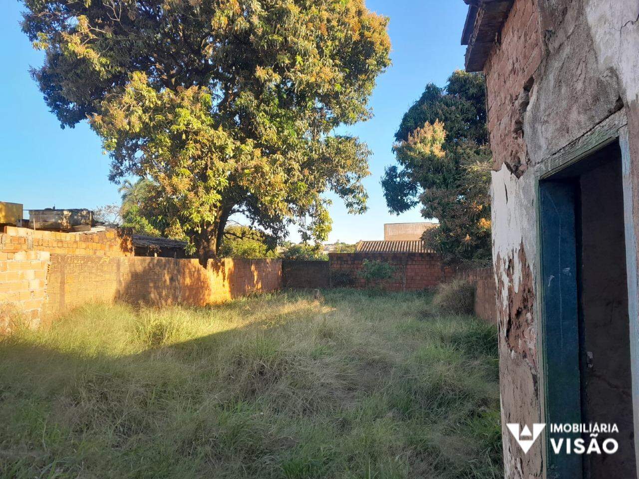 Terreno à venda no Vila São Vicente: 