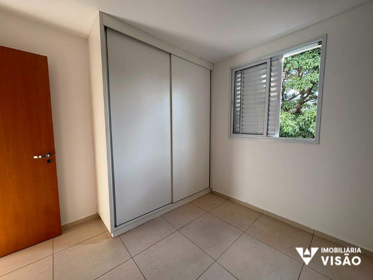 Apartamento para aluguel no Jardim do Lago: 