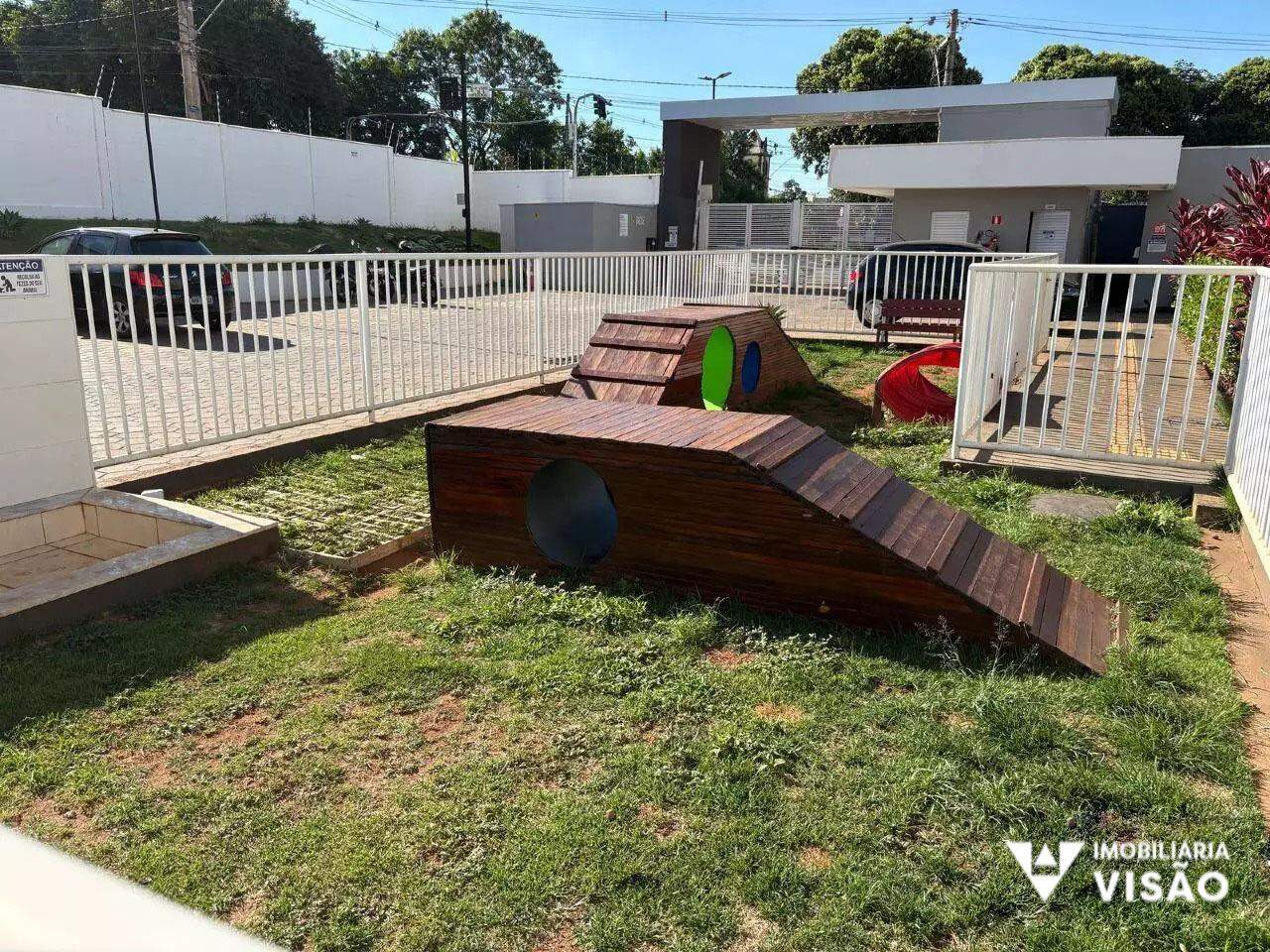 Apartamento à venda no Conjunto Manoel Mendes: 