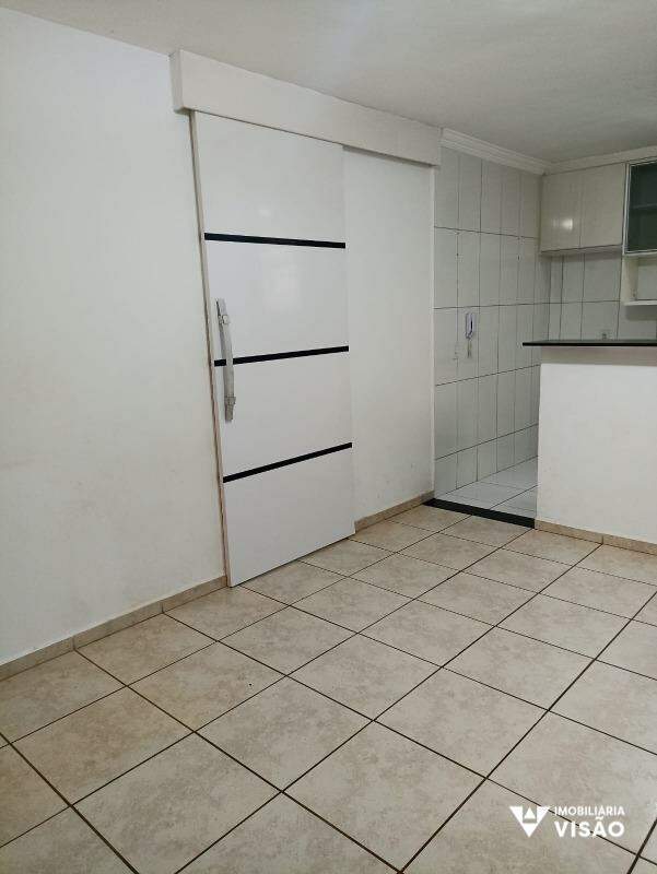 Apartamento para aluguel no Conjunto Manoel Mendes: 