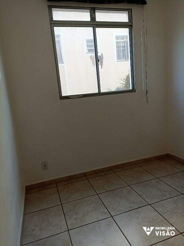 Apartamento para aluguel no Conjunto Manoel Mendes: 