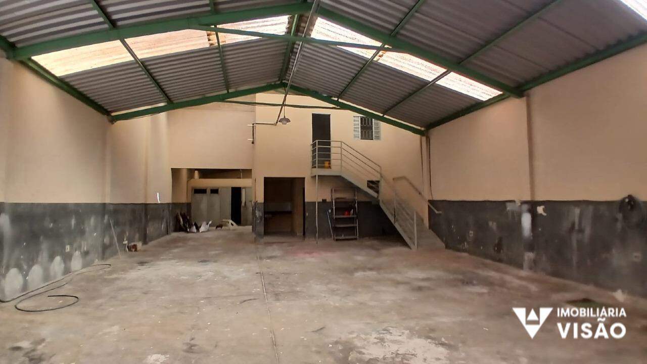 Galpão para aluguel no Nossa Senhora da Abadia: 