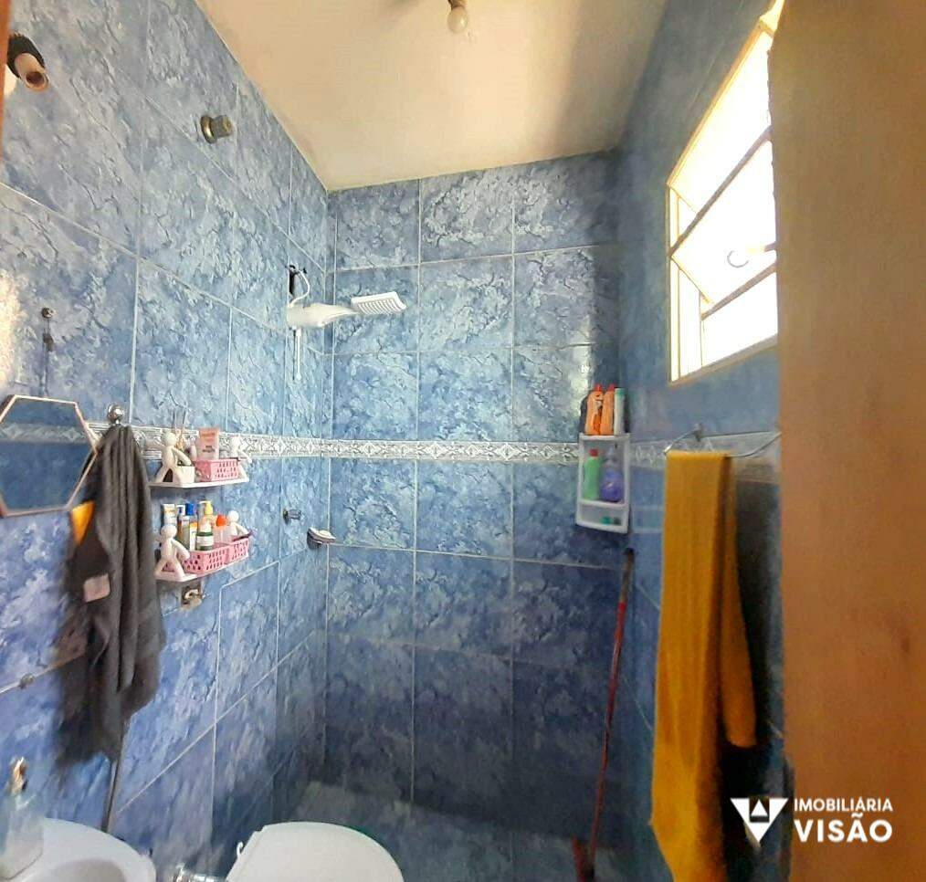 Casa à venda no Residencial 2000: 