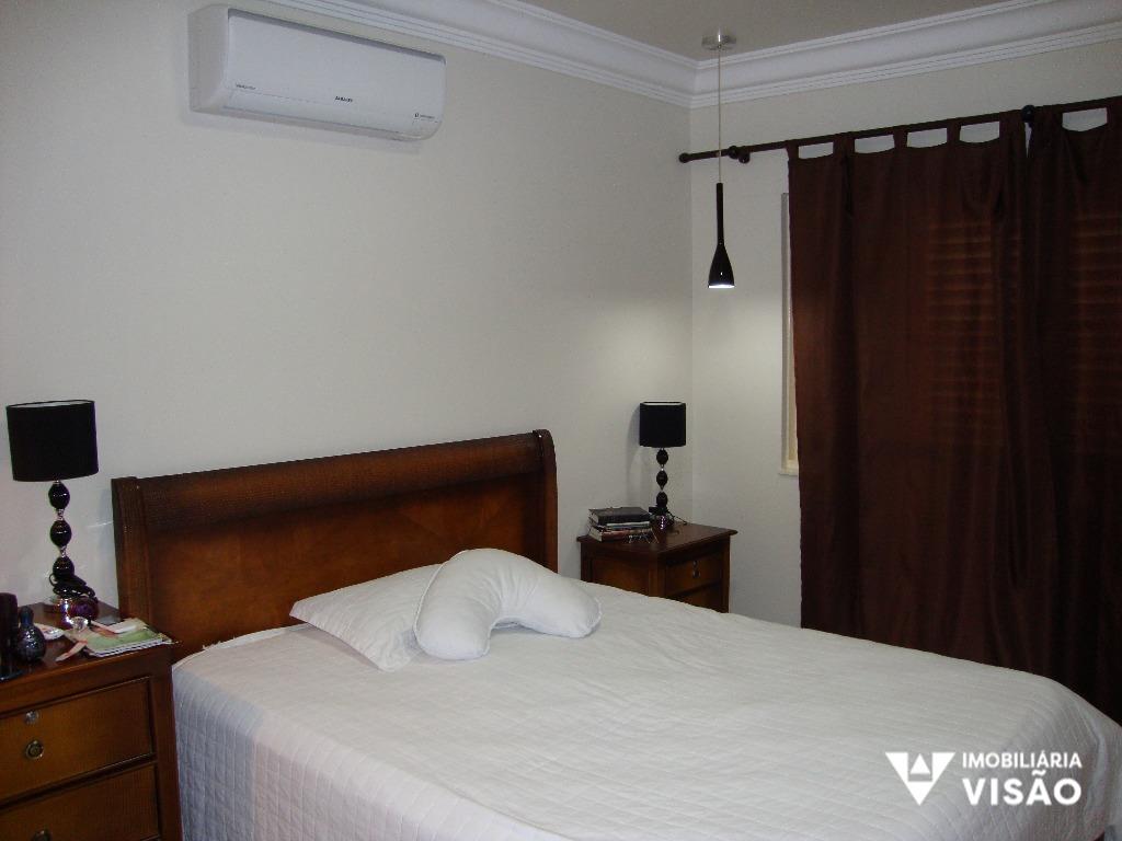 Casa à venda no Jardim Alexandre Campos: 