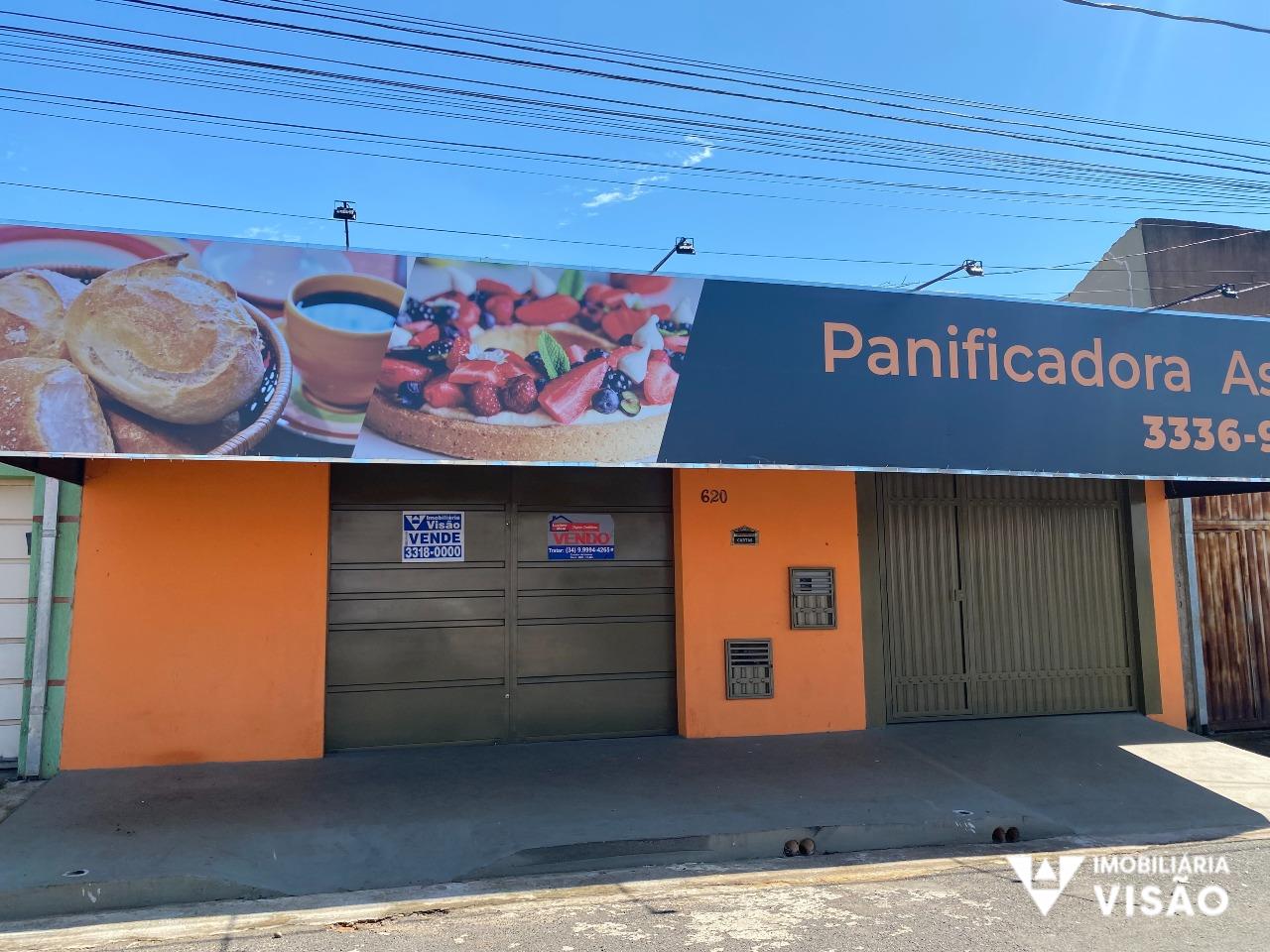 Casa à venda no Pacaembu: 