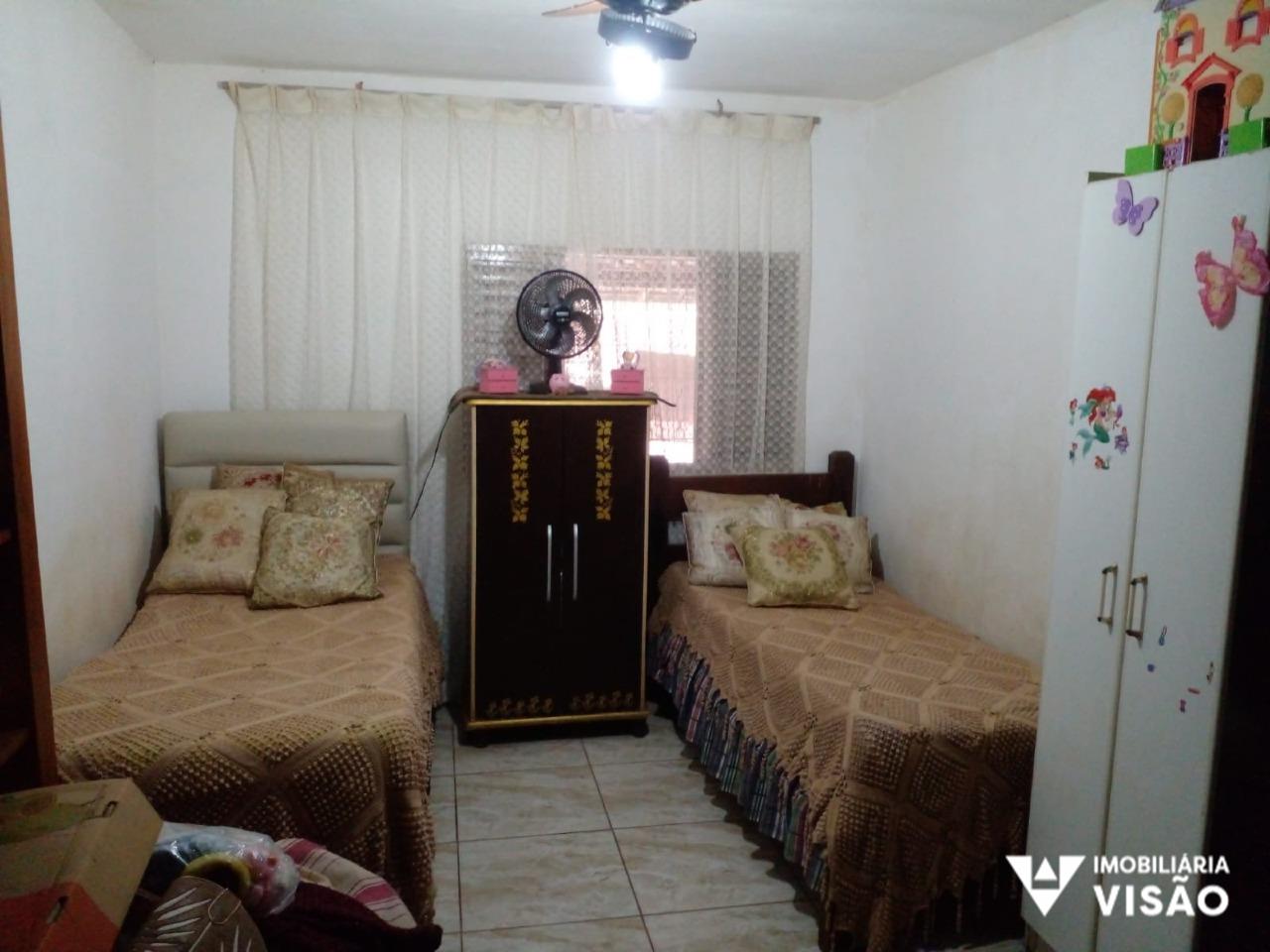 Casa à venda no CONJUNTO GUANABARA: 