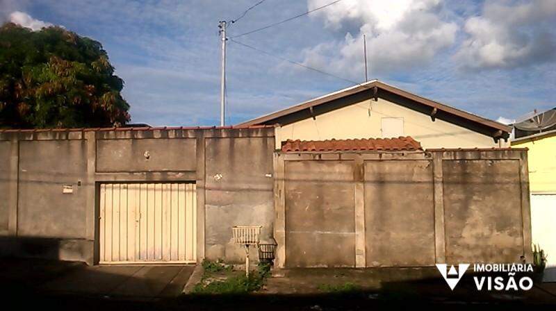 Casa à venda no Lourdes: 