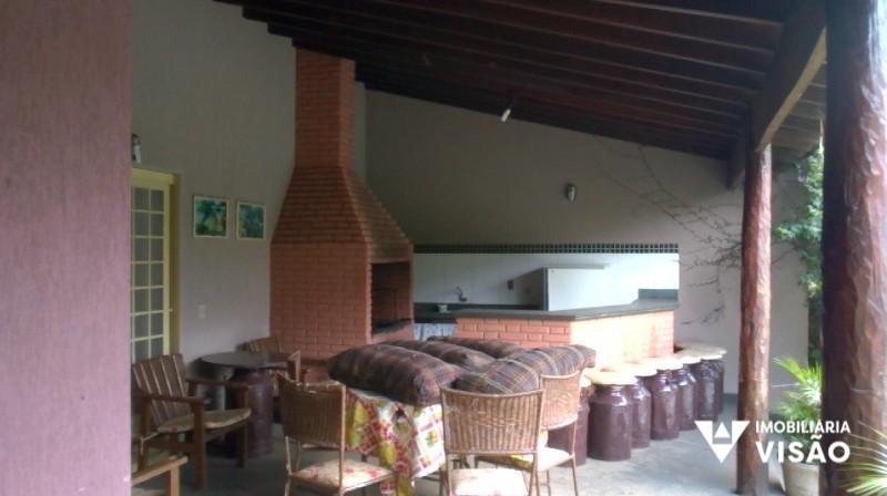 Casa à venda no Mercês: 