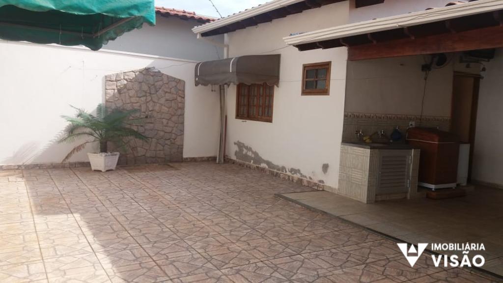 Casa à venda no JARDIM ESPLANADA: 