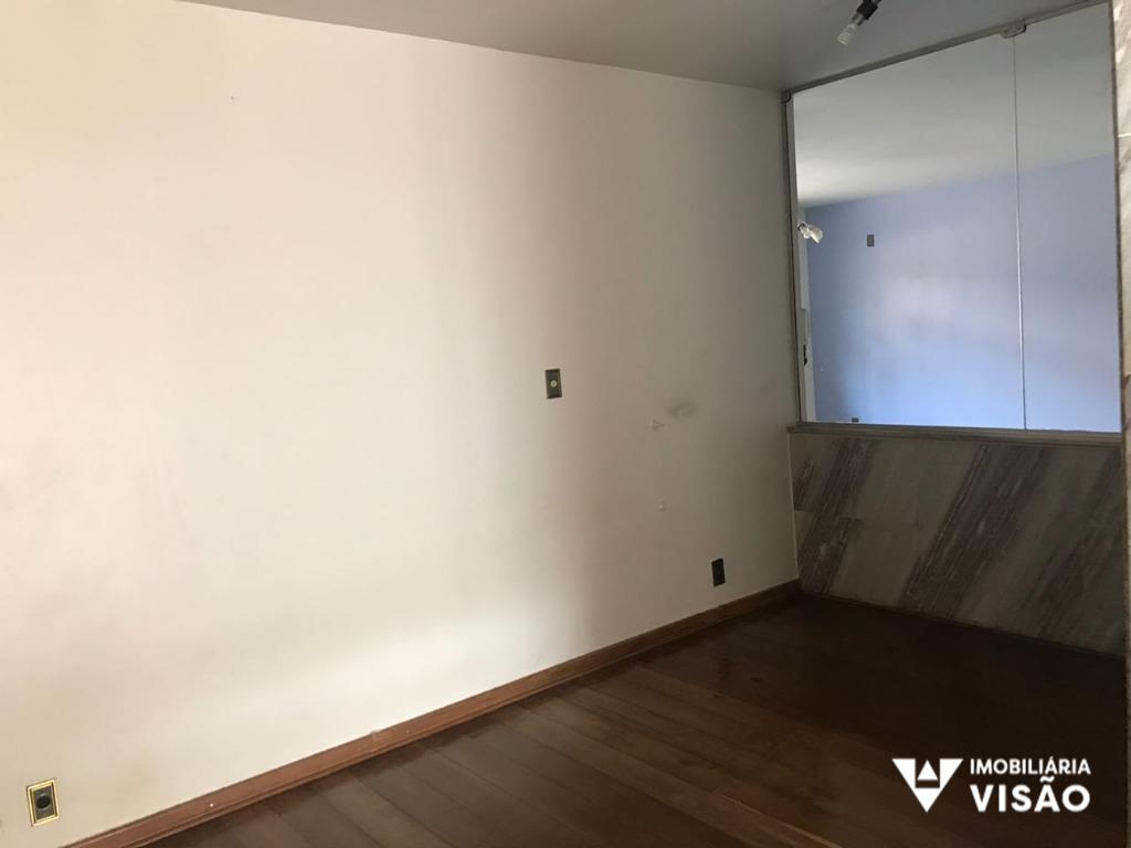 Casa à venda no Mercês: 