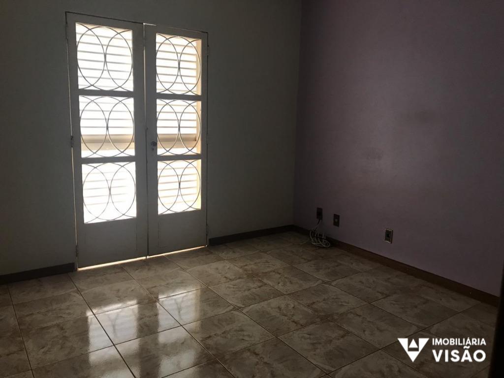 Casa à venda no Mercês: 