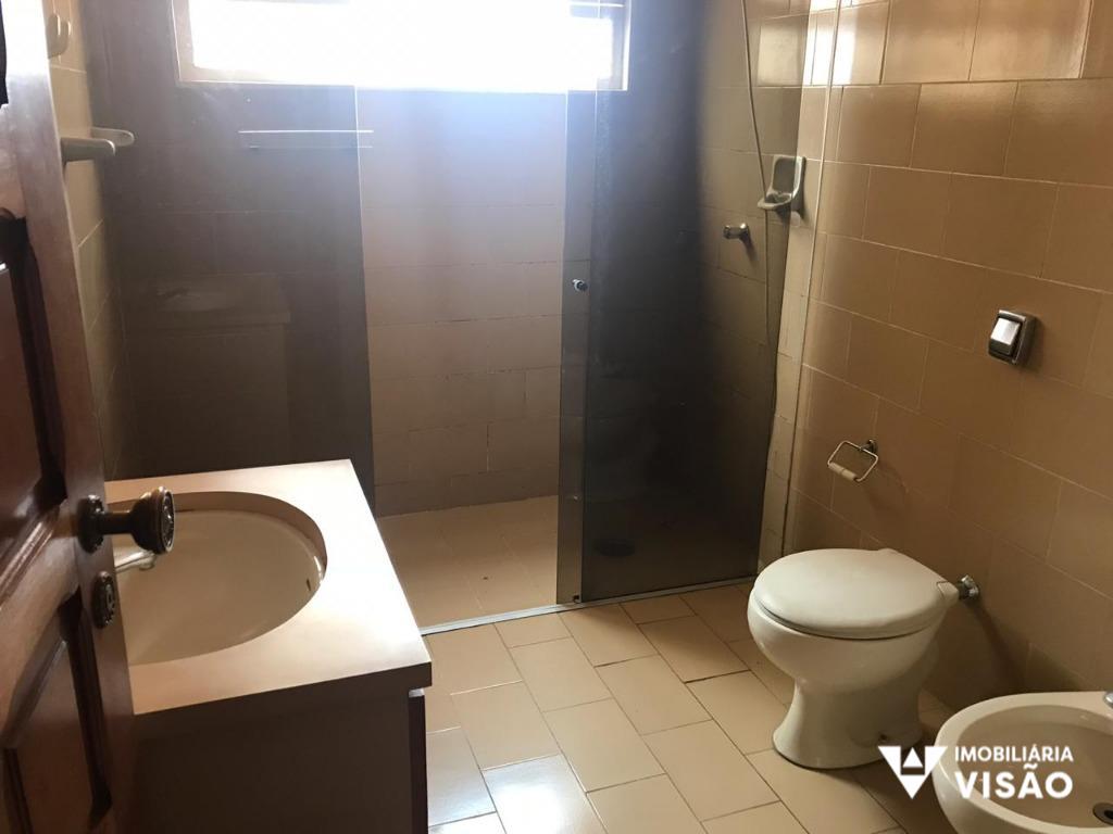 Casa à venda no Mercês: 