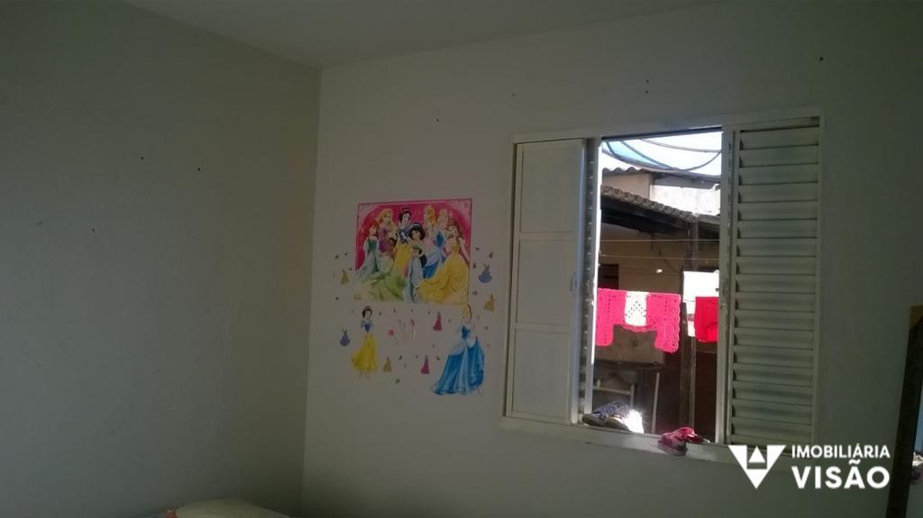 Casa à venda no ANTONIA CANDIDA: 