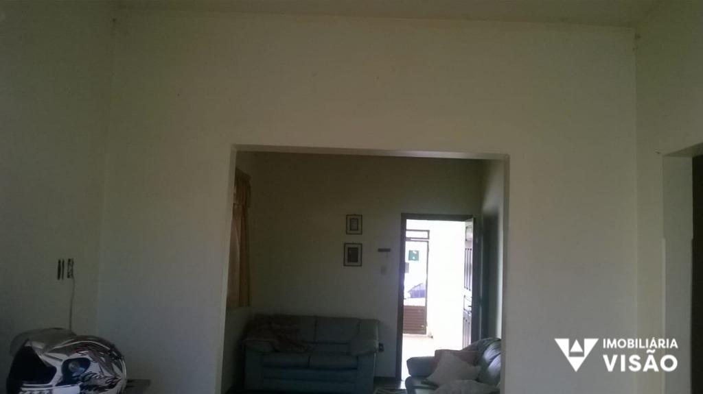 Casa à venda no Conjunto Frei Eugênio: 