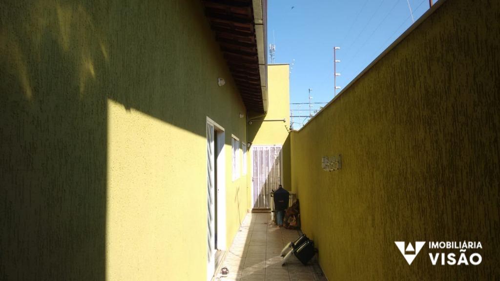 Casa à venda no JARDIM ESPIRITO SANTO: 