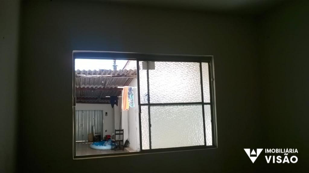 Casa à venda no Conjunto Frei Eugênio: 