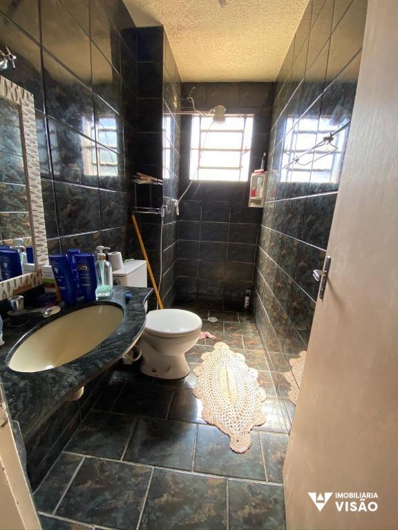 Apartamento à venda no Conjunto Frei Eugênio: 