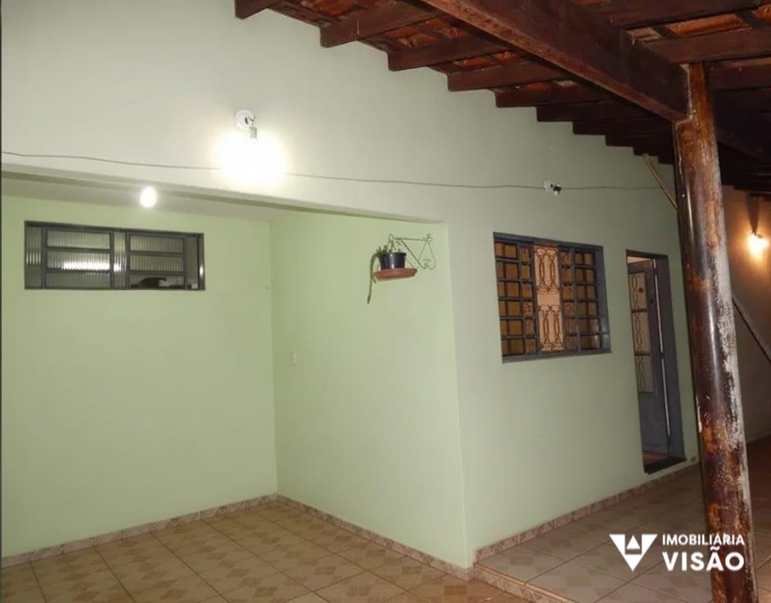 Casa à venda no Lourdes: 