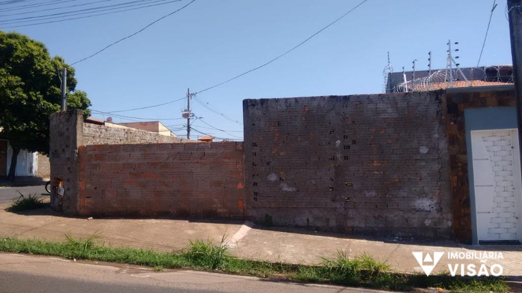 Terreno à venda no Oneida Mendes: 