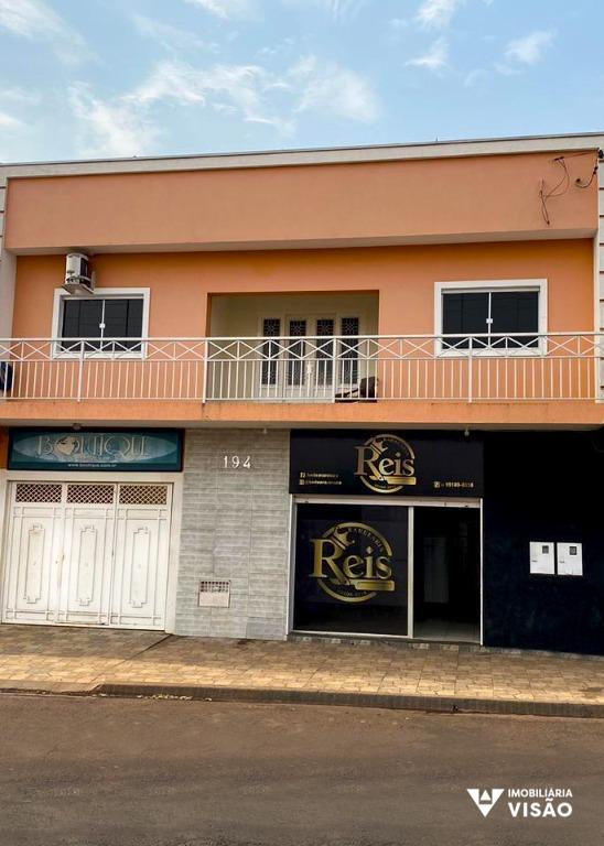 Sobrado à venda no Jardim Uberaba: 