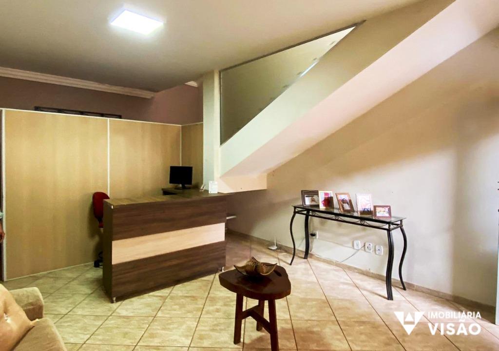 Sobrado à venda no Jardim Uberaba: 