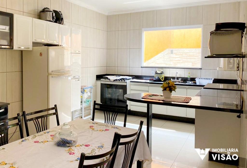 Sobrado à venda no Jardim Uberaba: 