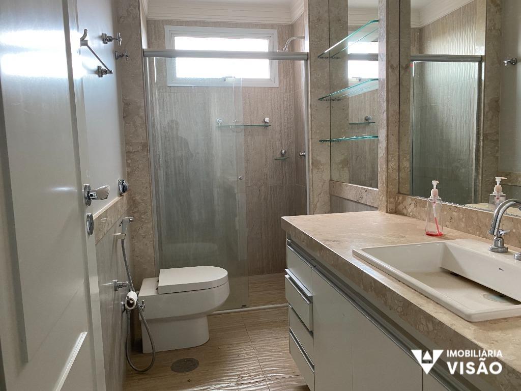 Apartamento à venda no Mercês: 