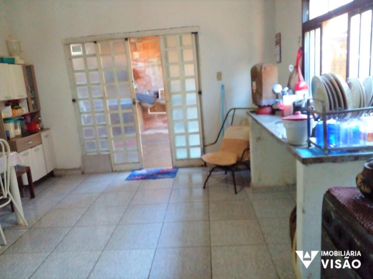 Casa à venda no ELZA AMUI: 