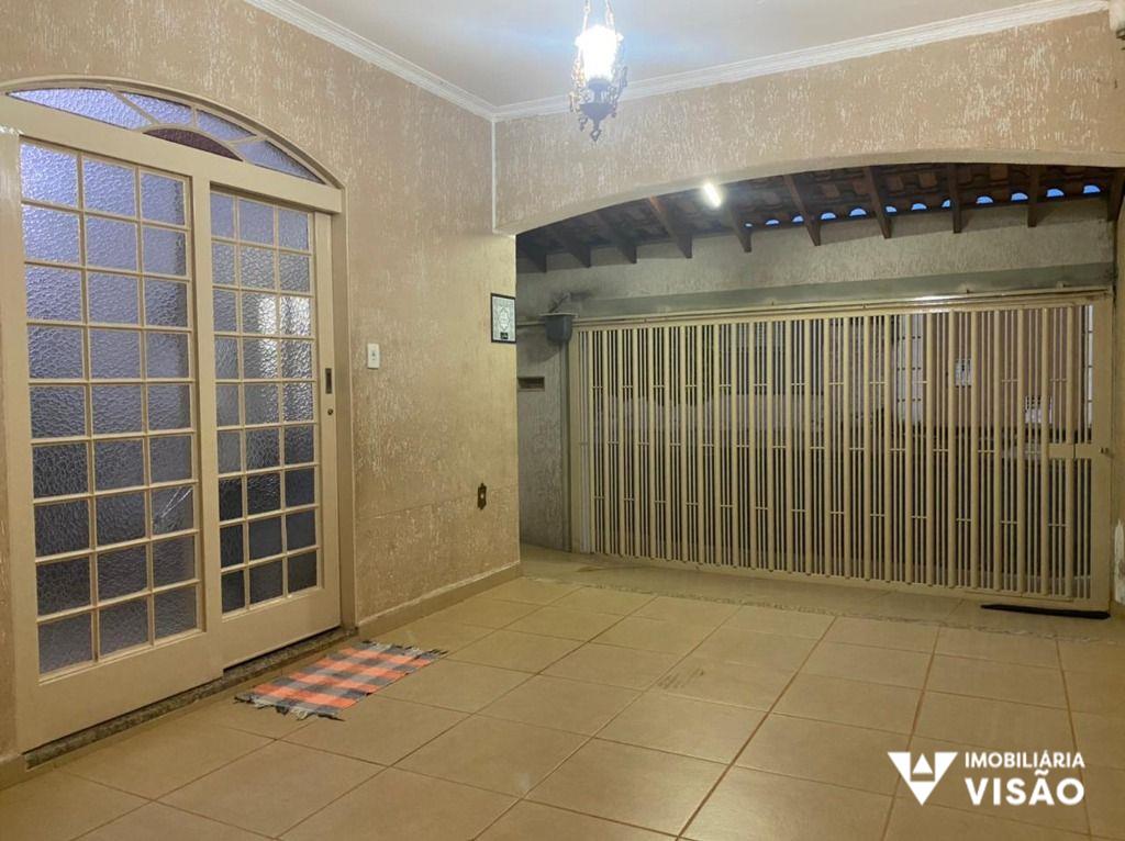 Casa à venda no Fabrício: 