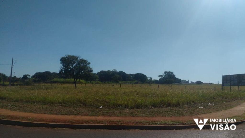 Terreno à venda no Parque das Gameleiras: 