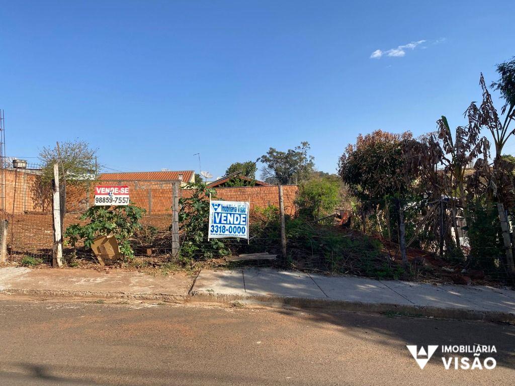 Terreno à venda no Jardim Uberaba: 