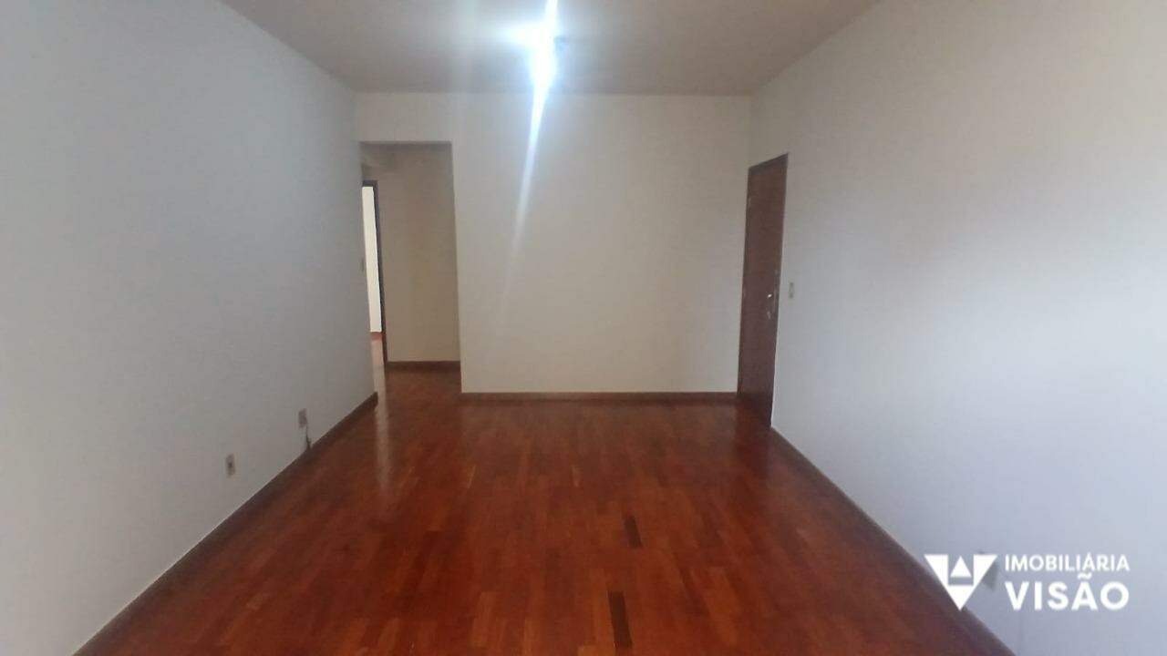 Apartamento para aluguel no Centro: 