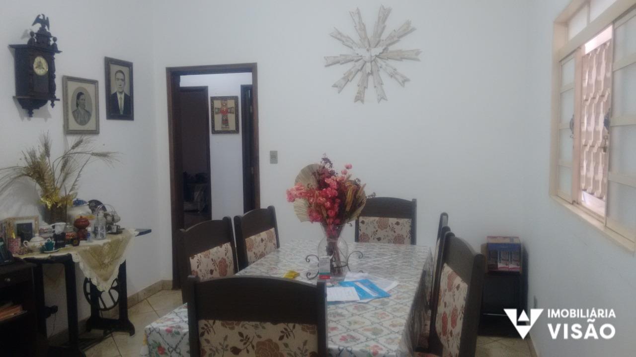 Casa à venda no MANOEL MENDES: 