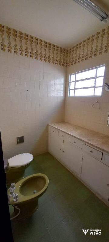 Casa para aluguel no Centro: 