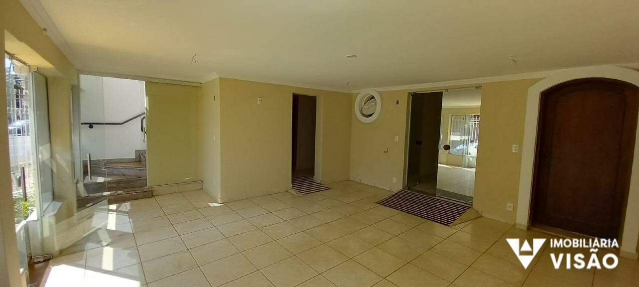 Casa para aluguel no Centro: 